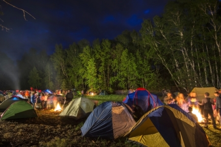 В Саратовской области закрыли несанкционированный палаточный лагерь
