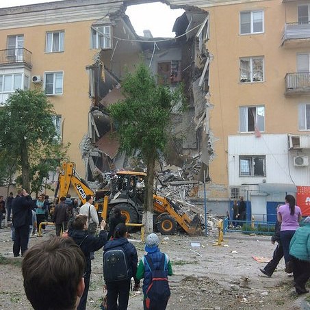 При взрыве газа в жилом доме в Волгограде погиб человек