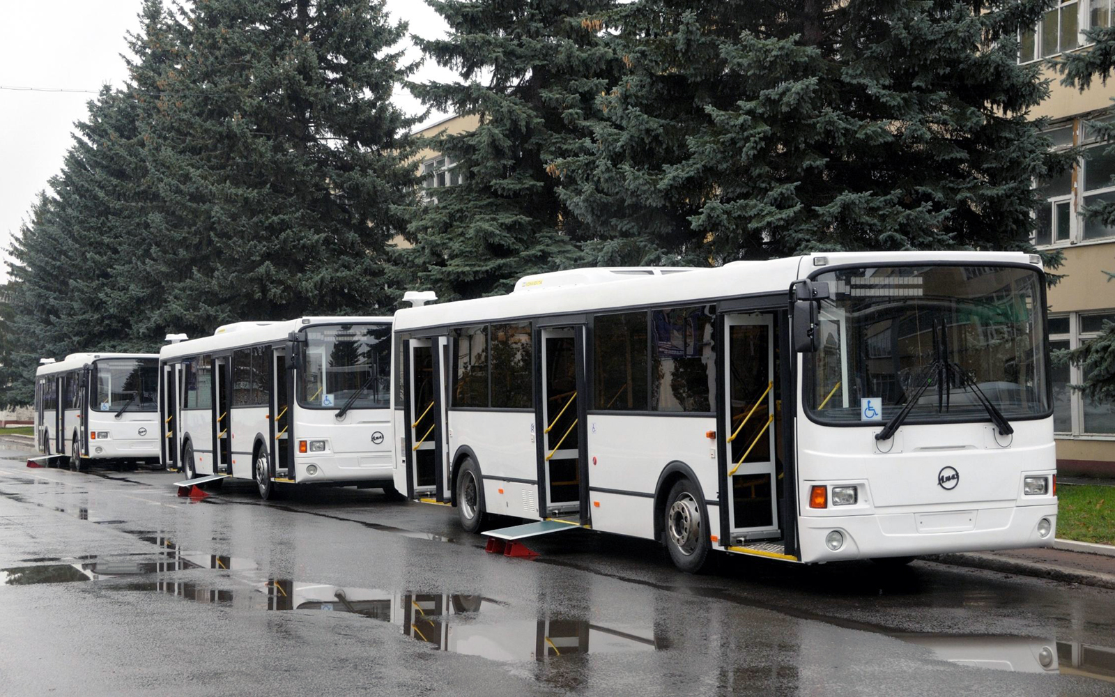 «Группа ГАЗ» поставила 50 автобусов марки ЛиАЗ в Нижний Новгород