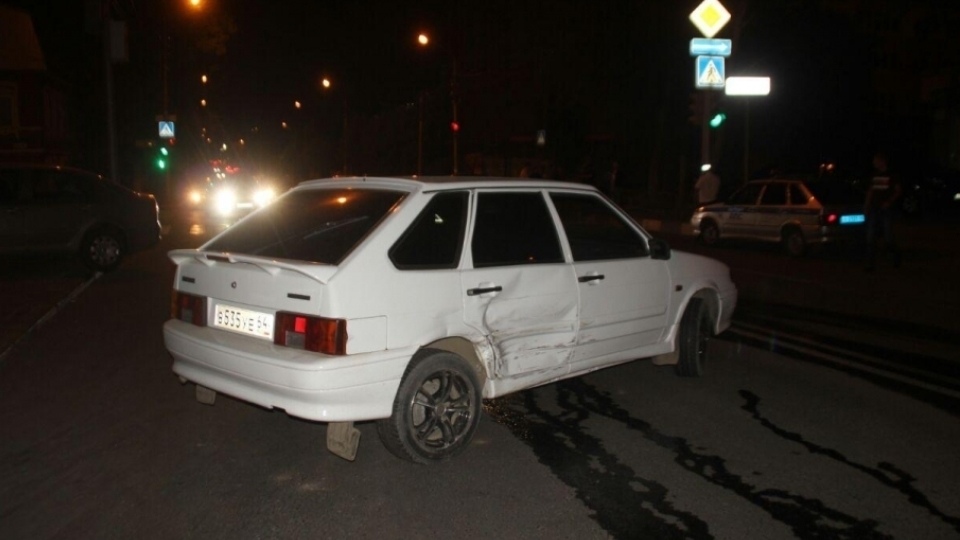 Пьяный полицейский в Саратове сбил женщину на пешеходном переходе