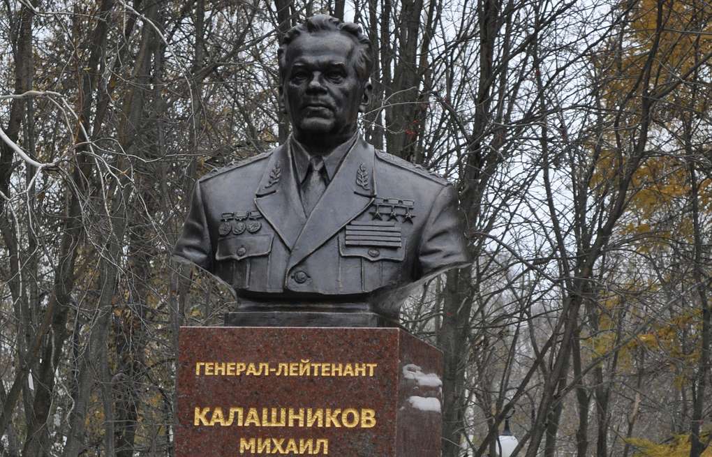 Сквер имени оружейника Калашникова появится в Ижевске
