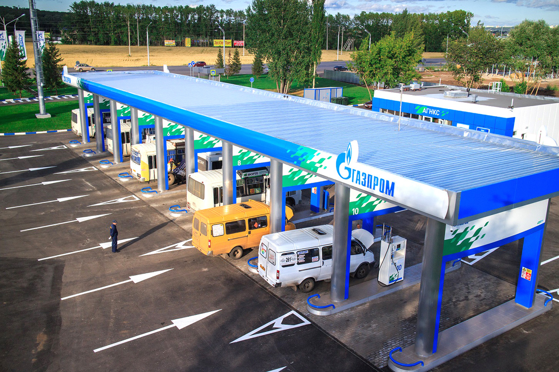«Газпром» планирует расширять сеть газовых заправок в Оренбуржье