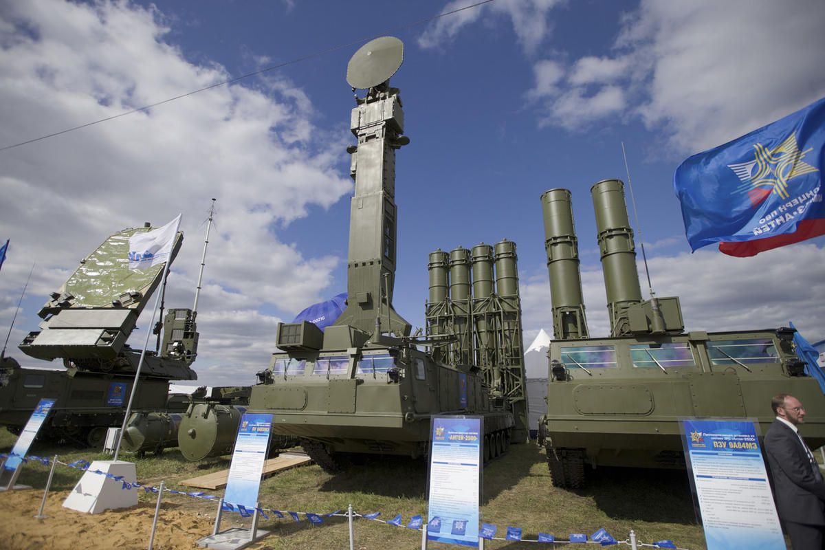 На востоке России размещена новая бригада с системами ПВО С-300В4