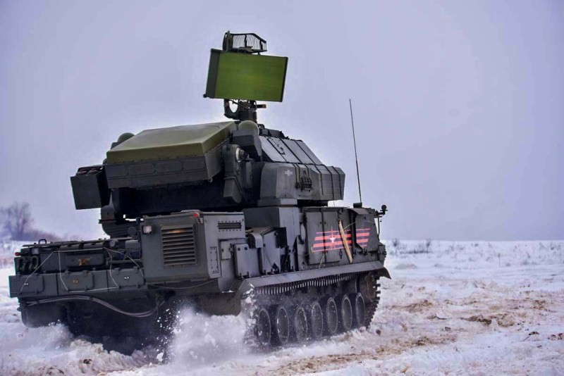 Расчёты «Тор-М2У» в ходе учений на юге РФ уничтожили низколетящие цели «противника»
