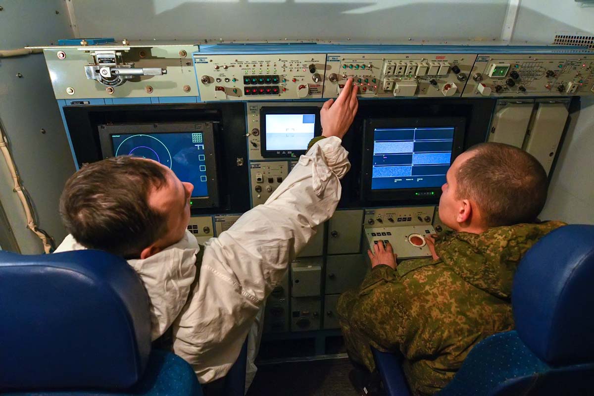 На полигоне Капустин Яр расчеты ЗРК «Тор-М2» ЗВО в ходе учения отразили воздушную атаку