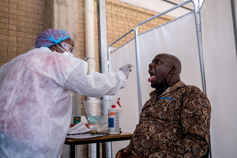 РФ поставит Африке 10 мобильных лабораторий в рамках программы борьбы с инфекциями