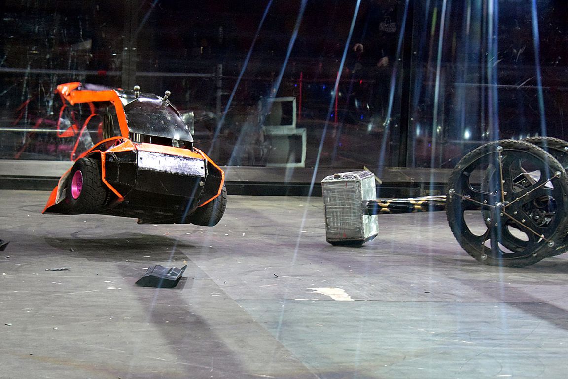 Команды 11 стран примут участие в суперфинале «Битвы роботов» в Казани