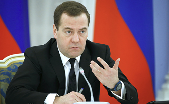 Медведев: в регионах есть немалые резервы по оптимизации расходов