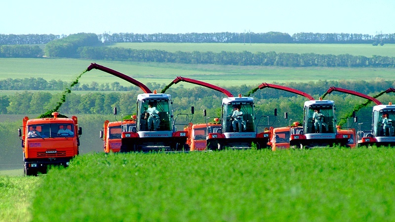 Россельхозбанк выдаст на посевную кампанию в ПФО не менее 12,5 млрд руб. кредитов