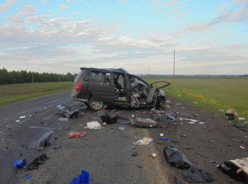 На трассе «Москва-Челябинск» в ДТП погибла женщина и двое детей