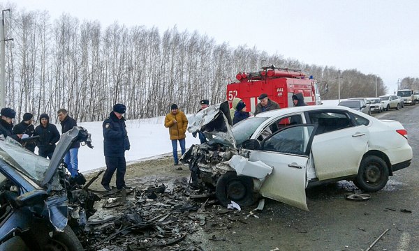 Крупное ДТП в Саратовской области унесло жизни шести человек
