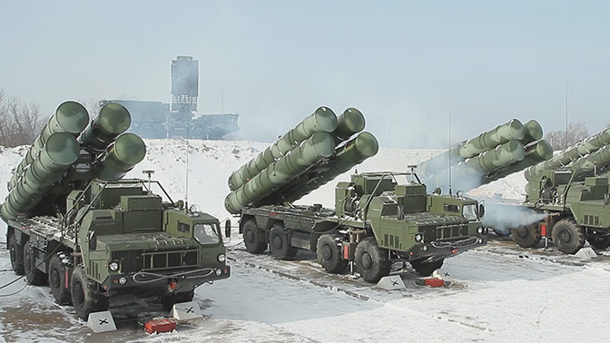 Новейшую систему ПВО С-400 «Триумф» приняли на вооружение зенитчики Дальнего Востока