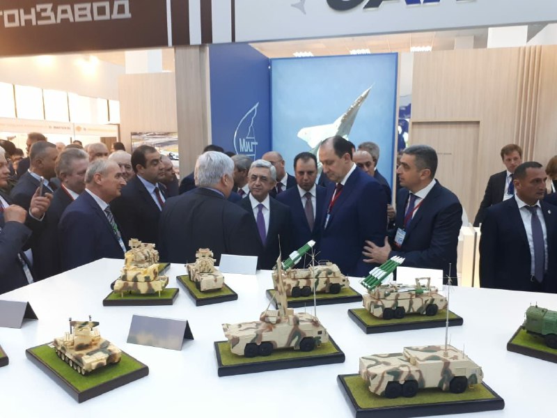 Президент Армении посетил экспозицию Ижевского завода «Купол»