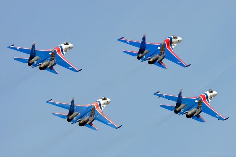 Группа высшего пилотажа «Русские Витязи» выступит на авиафестивале в Перми