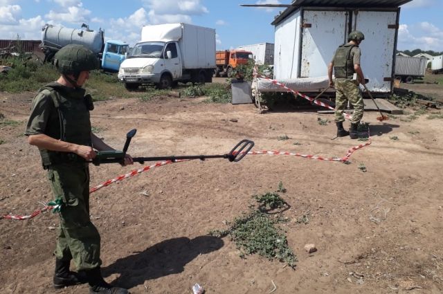 Более 500 артиллерийских снарядов найдено около фермы в Самарской области