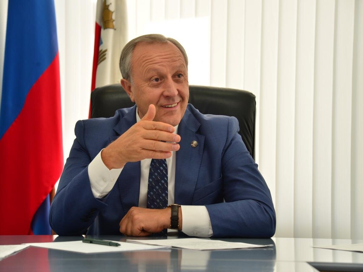 Саратовский губернатор в прошлом году заработал более 4 млн рублей