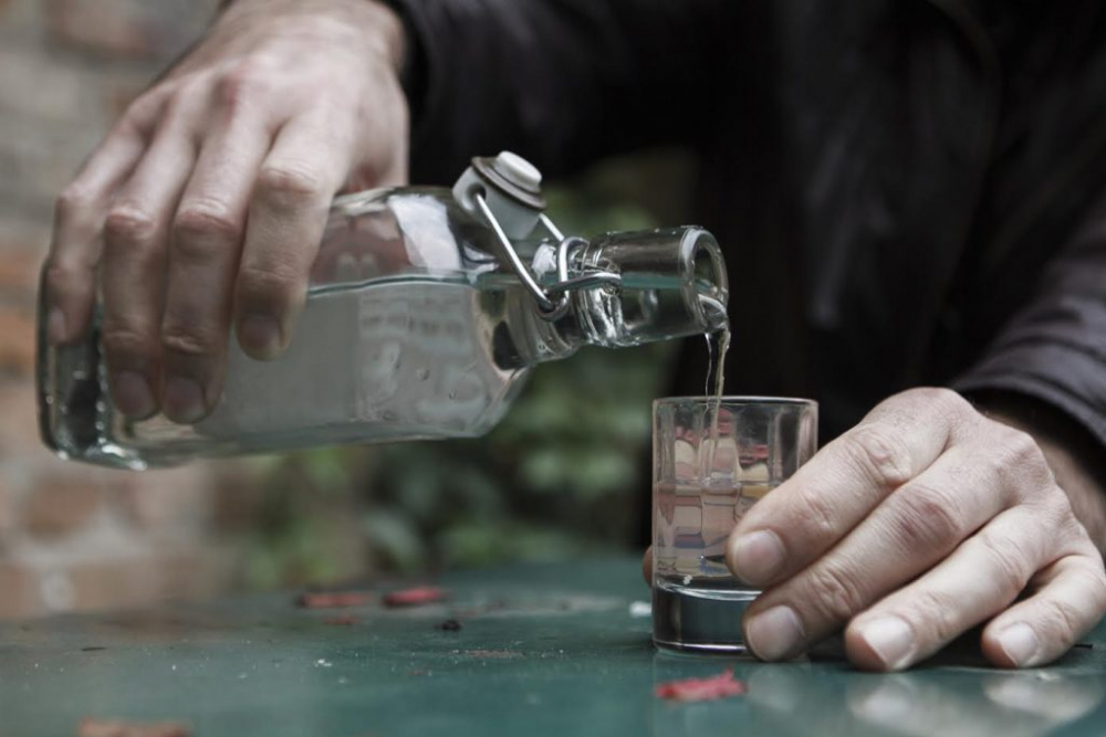 В Тюменской области от отравления метиловым спиртом погибли девять человек