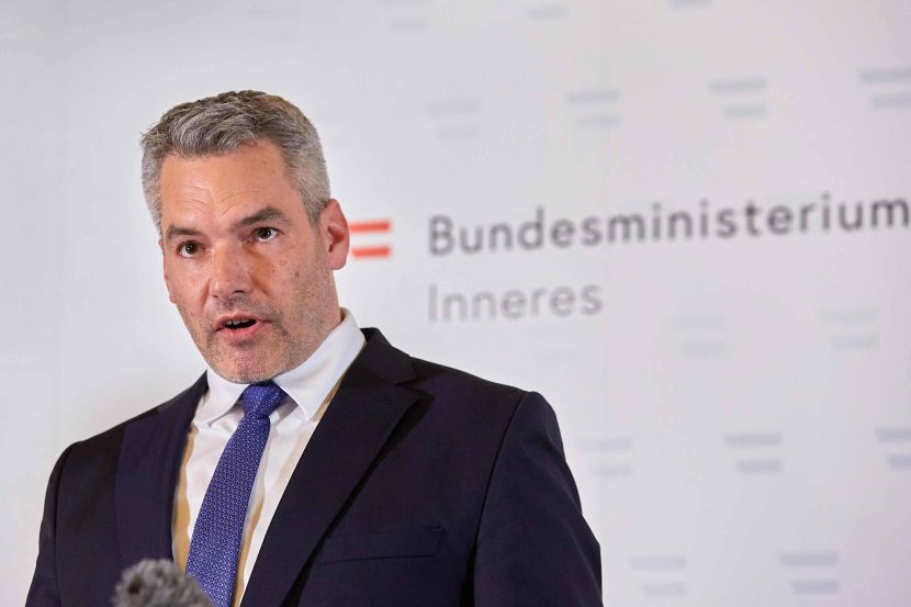 Австрия выступила против эмбарго на поставку нефти и газа из России