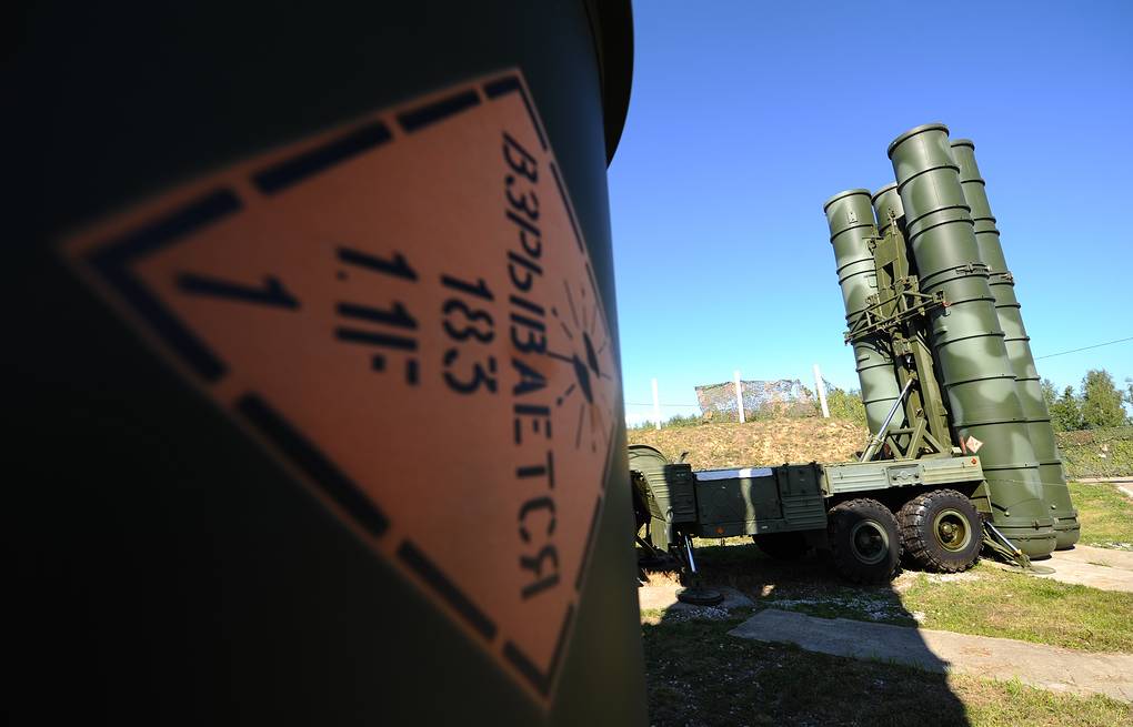 Системы ПВО С-400 провели учения на Сахалине и в Сибири