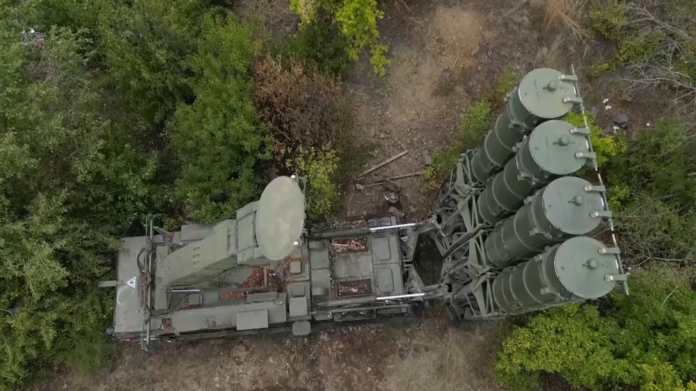 Расчеты ЗРС С-300В успешно прикрывают с воздуха российские войска в ходе СВО на Украине