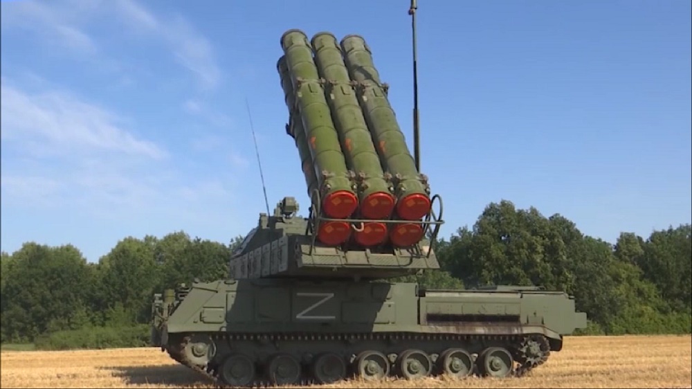 Комплексы ПВО «Бук-М3» обеспечивают российским войскам надежное прикрытие в зоне боевых действий