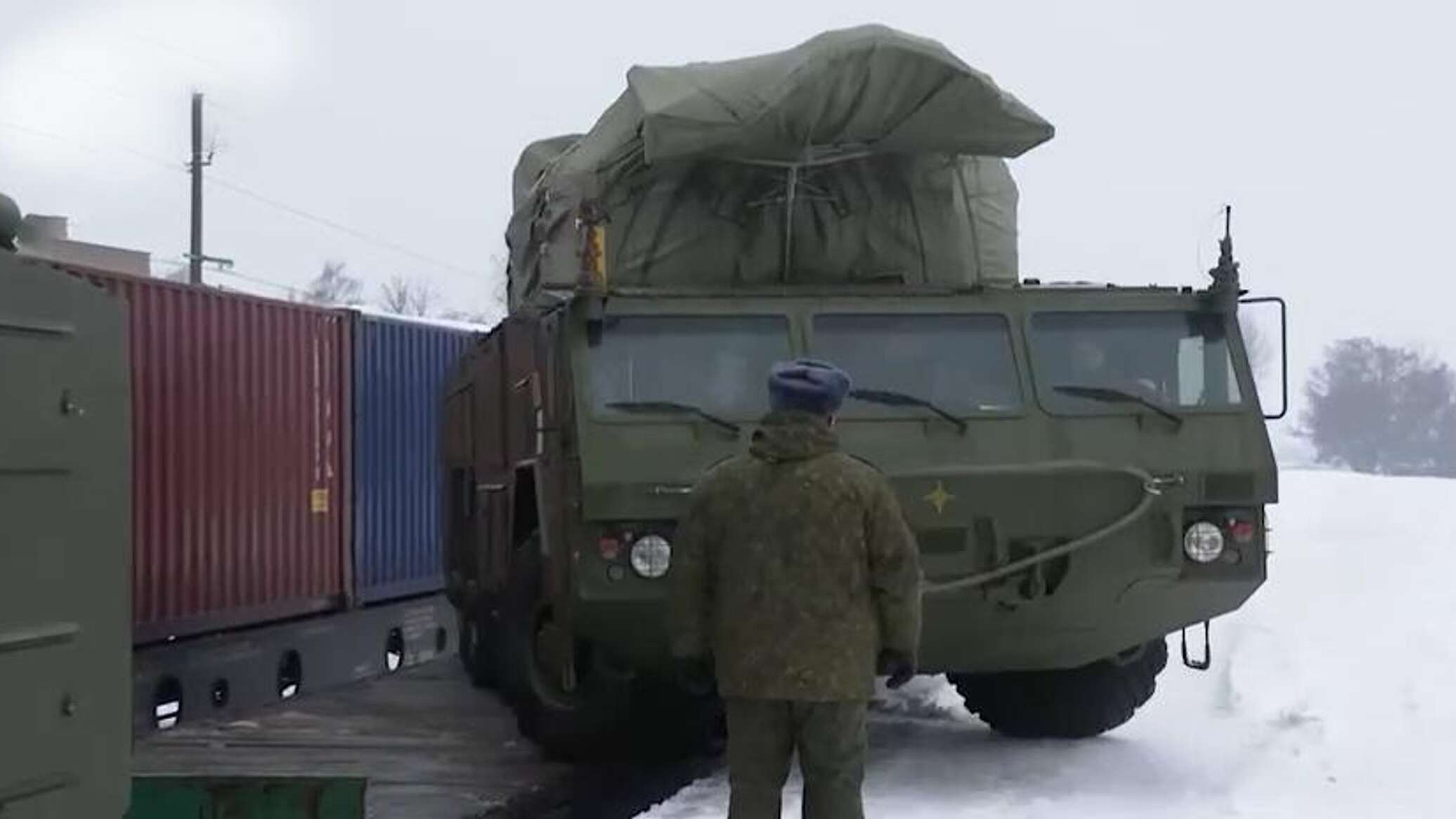 Очередная партия комплексов ПВО «Тор-М2К» прибыла в Белоруссию из России