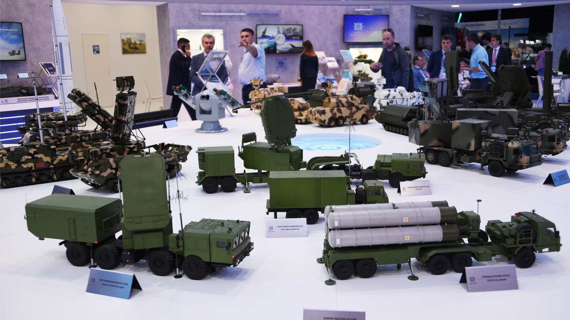 На выставке IDEX-2023 в Абу-Даби Концерн ВКО «Алмаз-Антей» покажет современные средства ПВО