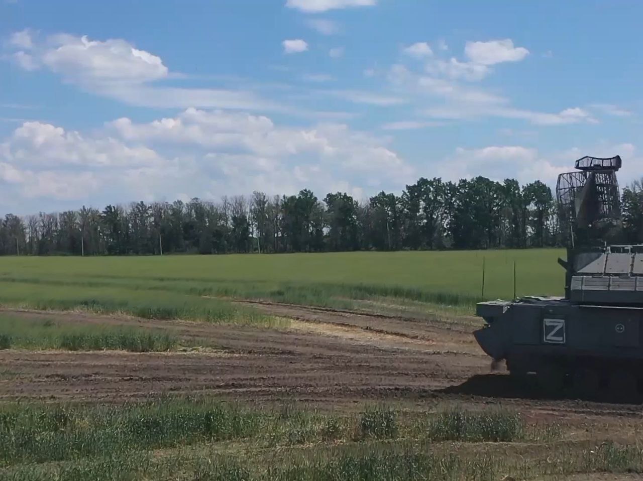 ЗРК «Тор-М1» обеспечивают круглосуточный щит ПВО для российских войск в зоне проведения спецоперации